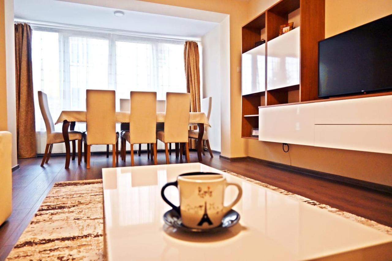 Downtown Recharge Spot Appartement Braşov Buitenkant foto